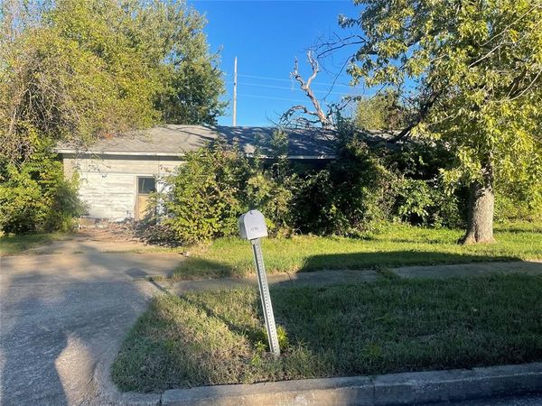 1146 N Kansas Avenue, Claremore, OK 74017