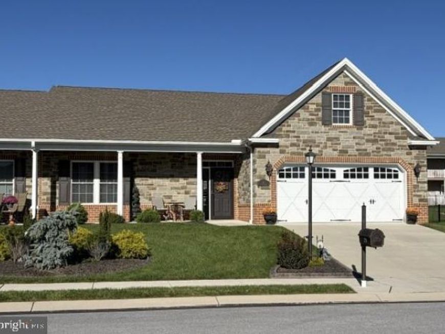 28 Stoners Circle, Littlestown, PA 17340 Main Photo