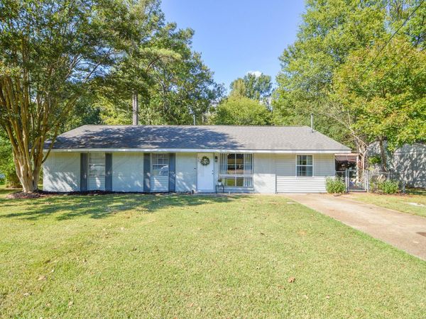 510 Sycamore Street, Starkville, MS 39759