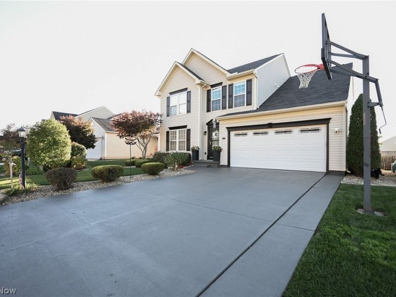 5264 Otten Road, North Ridgeville, OH 44039 Photo 2