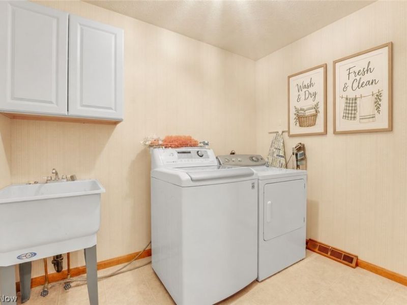 6800 Georgetown Drive, Mentor, OH 44060 Photo 15