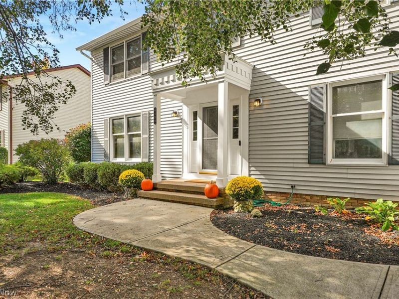6800 Georgetown Drive, Mentor, OH 44060 Photo 2