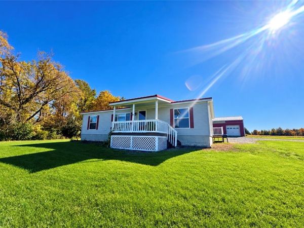 4395 Twelve Corners Road , Skaneateles, NY 13152