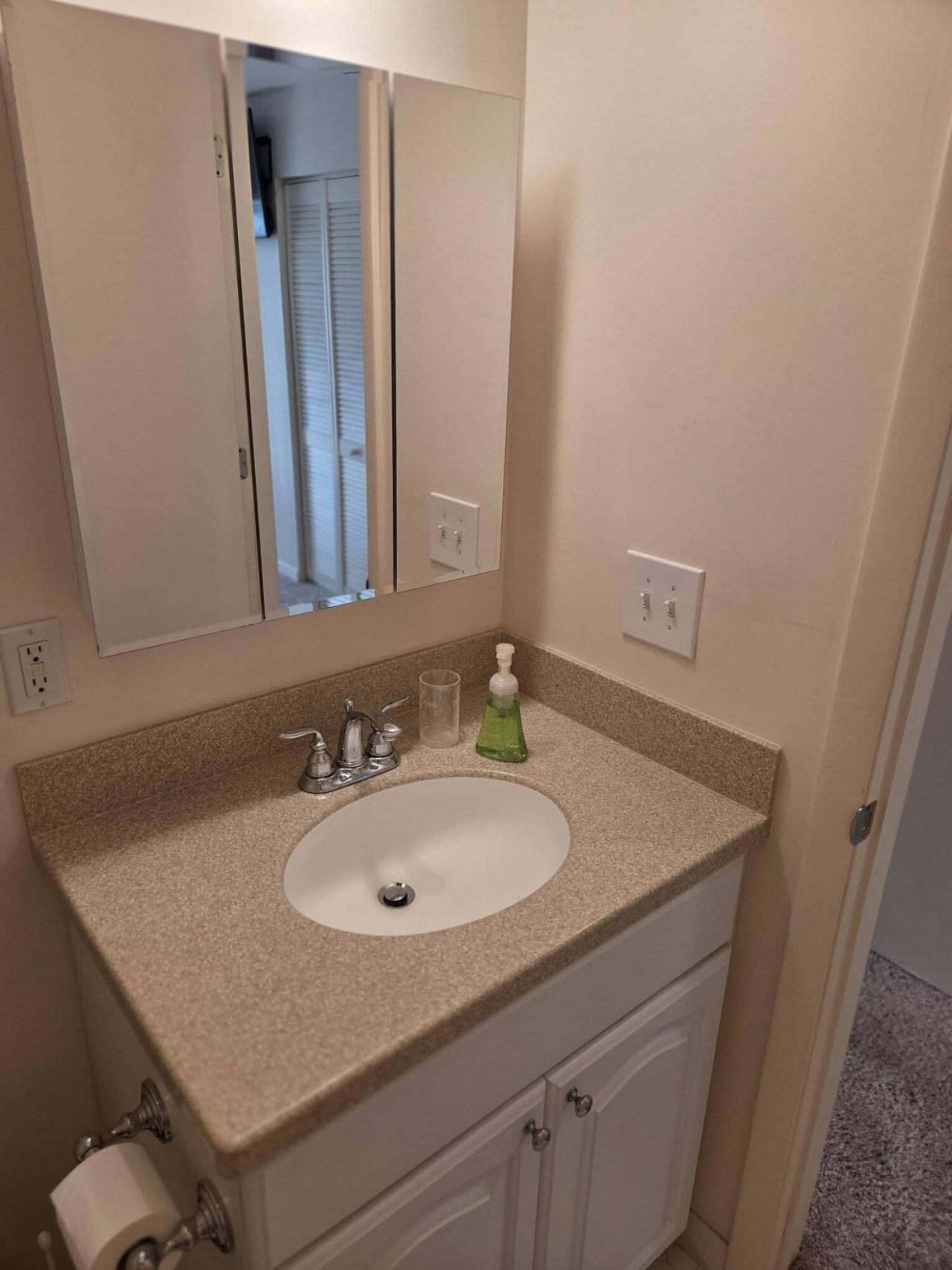 1351 Bayshore Drive, Unit 102, Fort Pierce, FL 34949 Photo