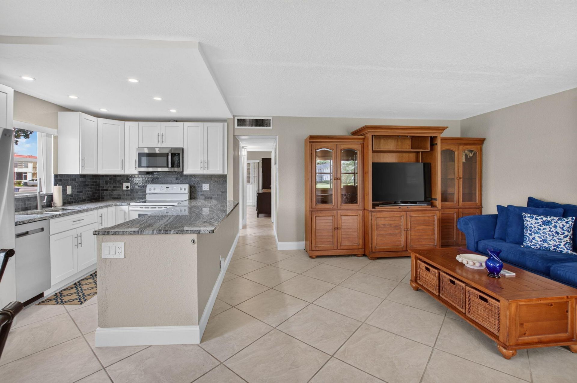 264 Saxony F, Unit 264, Delray Beach, FL 33446 Photo