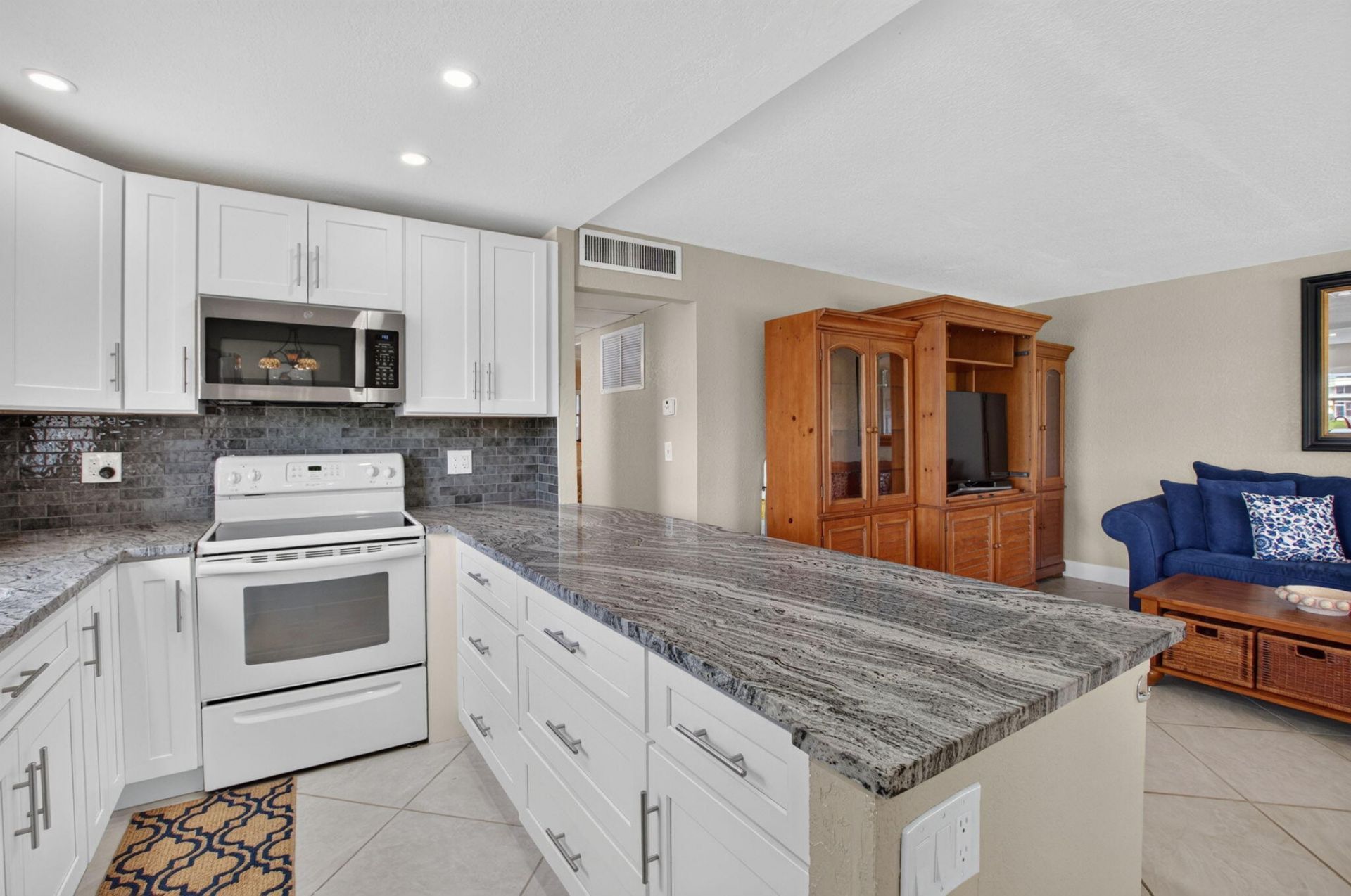 264 Saxony F, Unit 264, Delray Beach, FL 33446 Photo