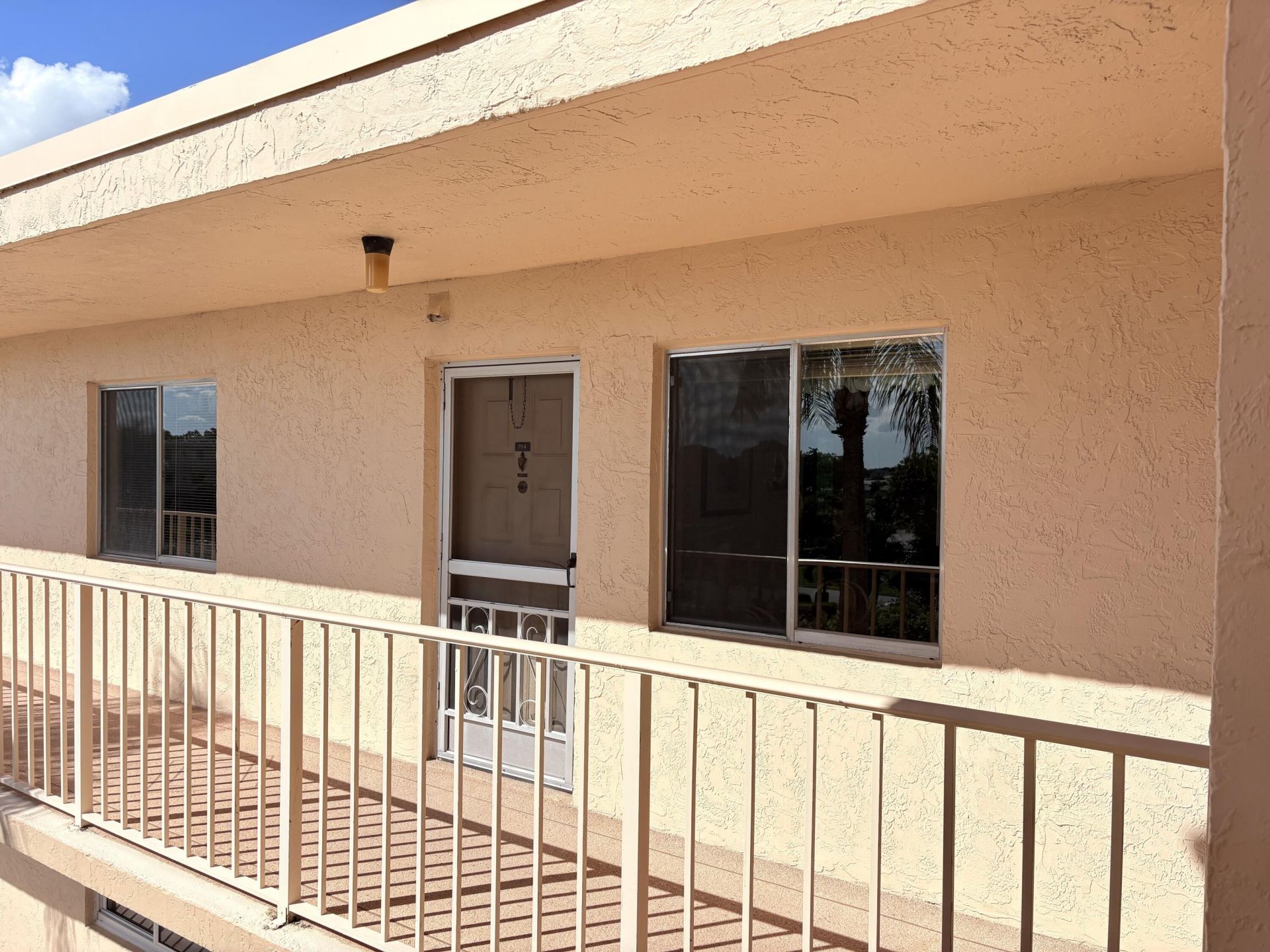 6935 Huntington Lane, Unit 404, Delray Beach, FL 33446 Photo