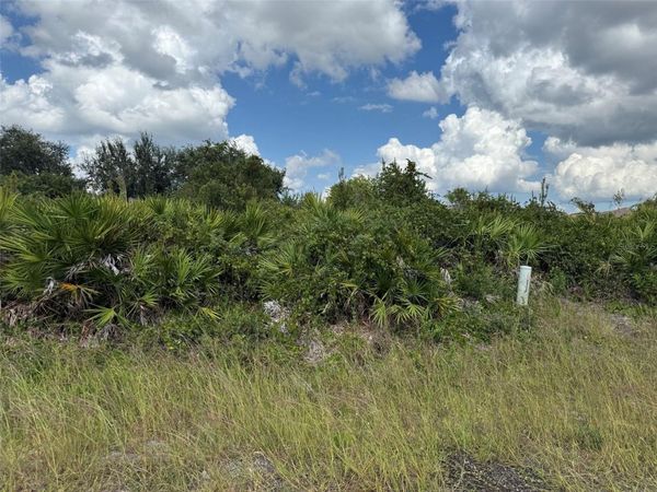 2814 63RD STREET W, LEHIGH ACRES, FL 33971
