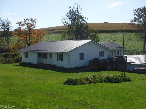 17871 County Road 436 , Dresden, OH 43821