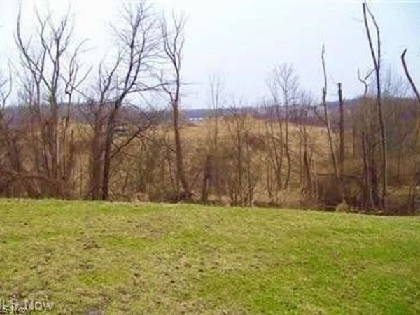 7400 Engle Road , Middleburg Heights, OH 44130