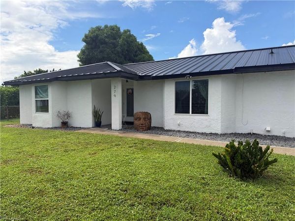 279 Ground Dove CIR , LEHIGH ACRES, FL 33936