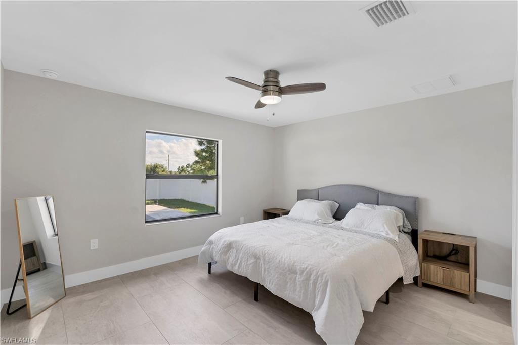 1120 Fontana St E, Lehigh Acres, FL 33974 Photo