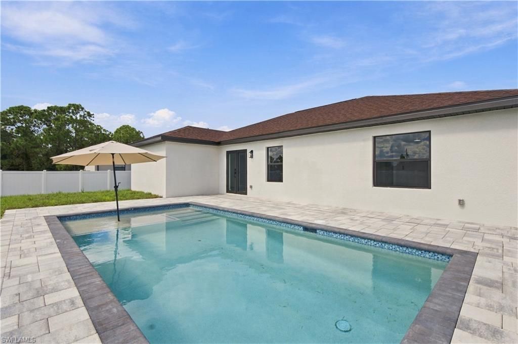 1120 Fontana St E, Lehigh Acres, FL 33974 Photo
