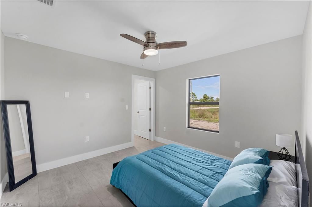 1120 Fontana St E, Lehigh Acres, FL 33974 Photo