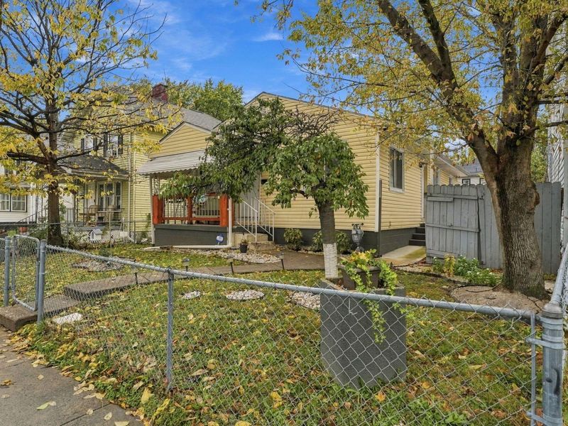 1572 Myrtle Avenue , Columbus, OH 43211 Photo 2