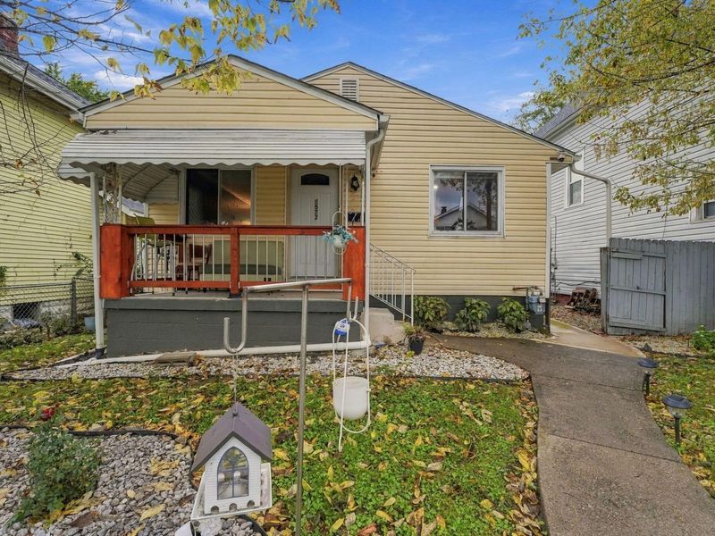 1572 Myrtle Avenue , Columbus, OH 43211 Photo 3