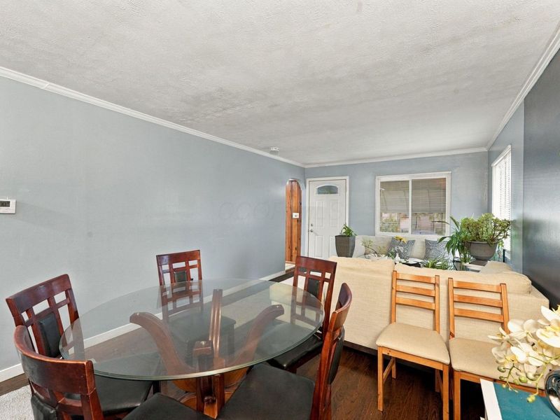 1572 Myrtle Avenue , Columbus, OH 43211 Photo 7