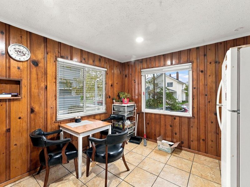 1572 Myrtle Avenue , Columbus, OH 43211 Photo 9
