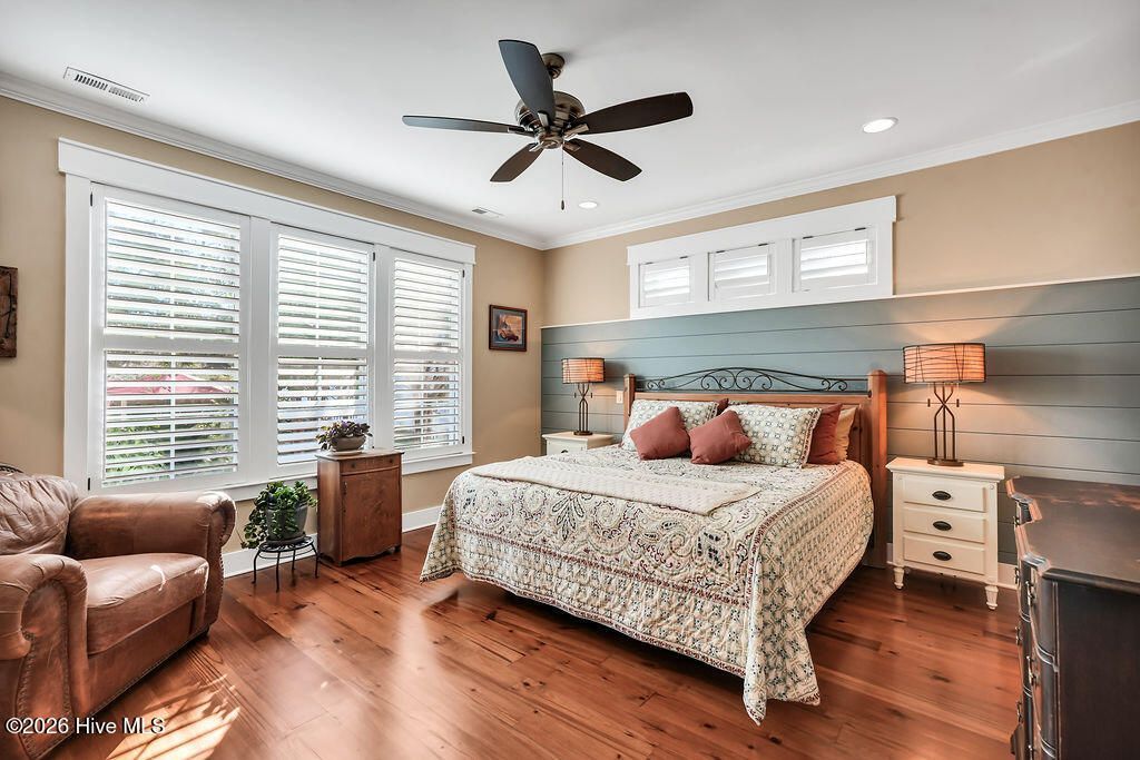 506 Quarter Master Drive Photo 30