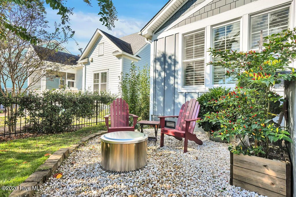 506 Quarter Master Drive Photo 48