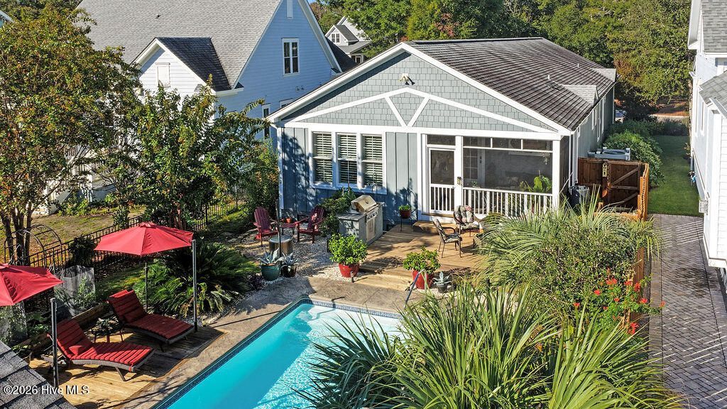506 Quarter Master Drive Photo 56