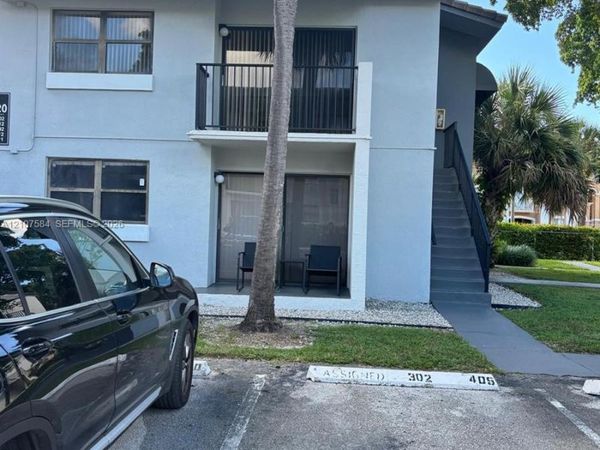 7220 NW 179th St , Unit 201, Hialeah, FL 33015