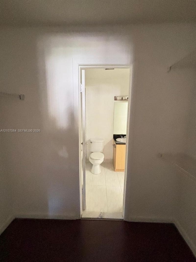 7220 NW 179th St , Unit 201, Hialeah, FL 33015 Photo