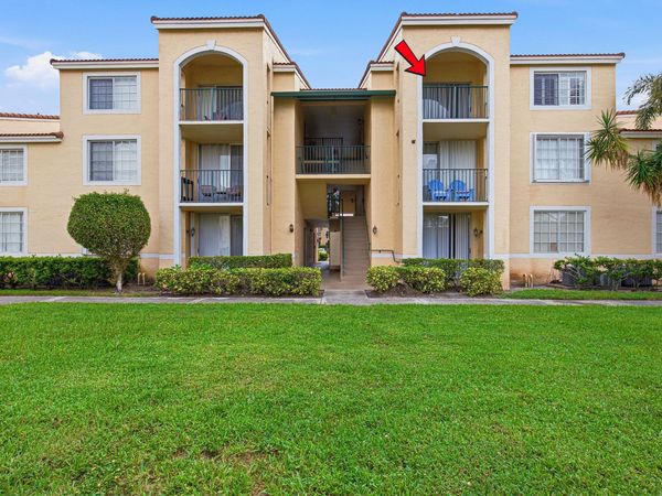 1743 Village Boulevard, Unit 304, West Palm Beach, FL 33409
