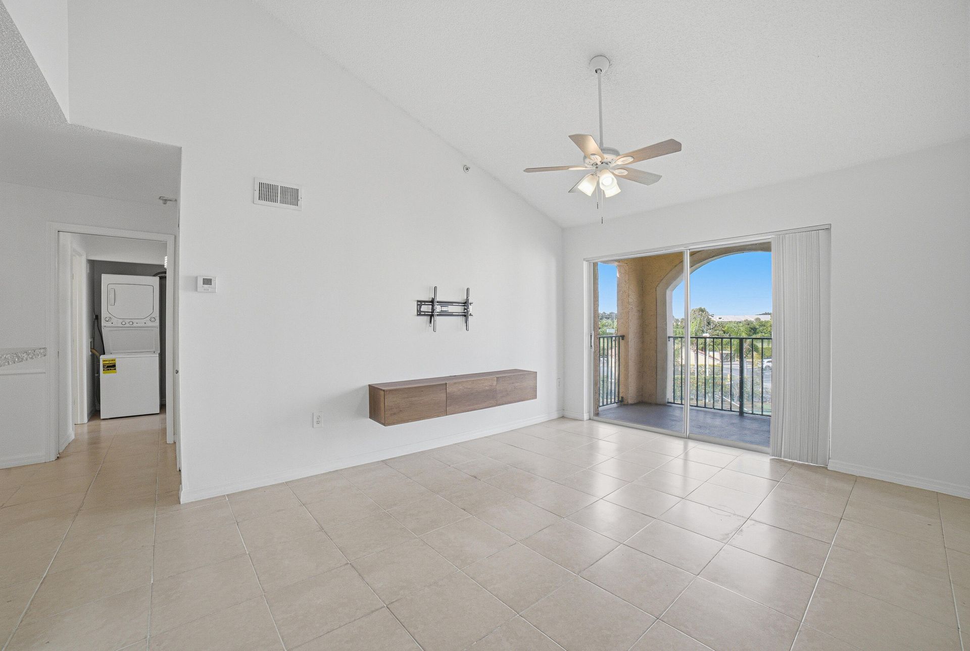 1743 Village Boulevard, Unit 304, West Palm Beach, FL 33409 Photo