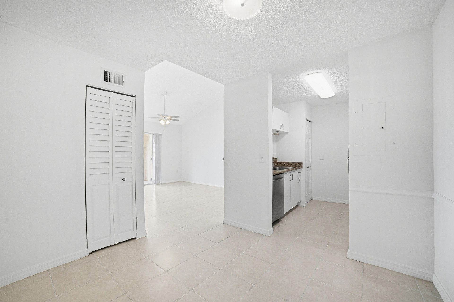 1743 Village Boulevard, Unit 304, West Palm Beach, FL 33409 Photo