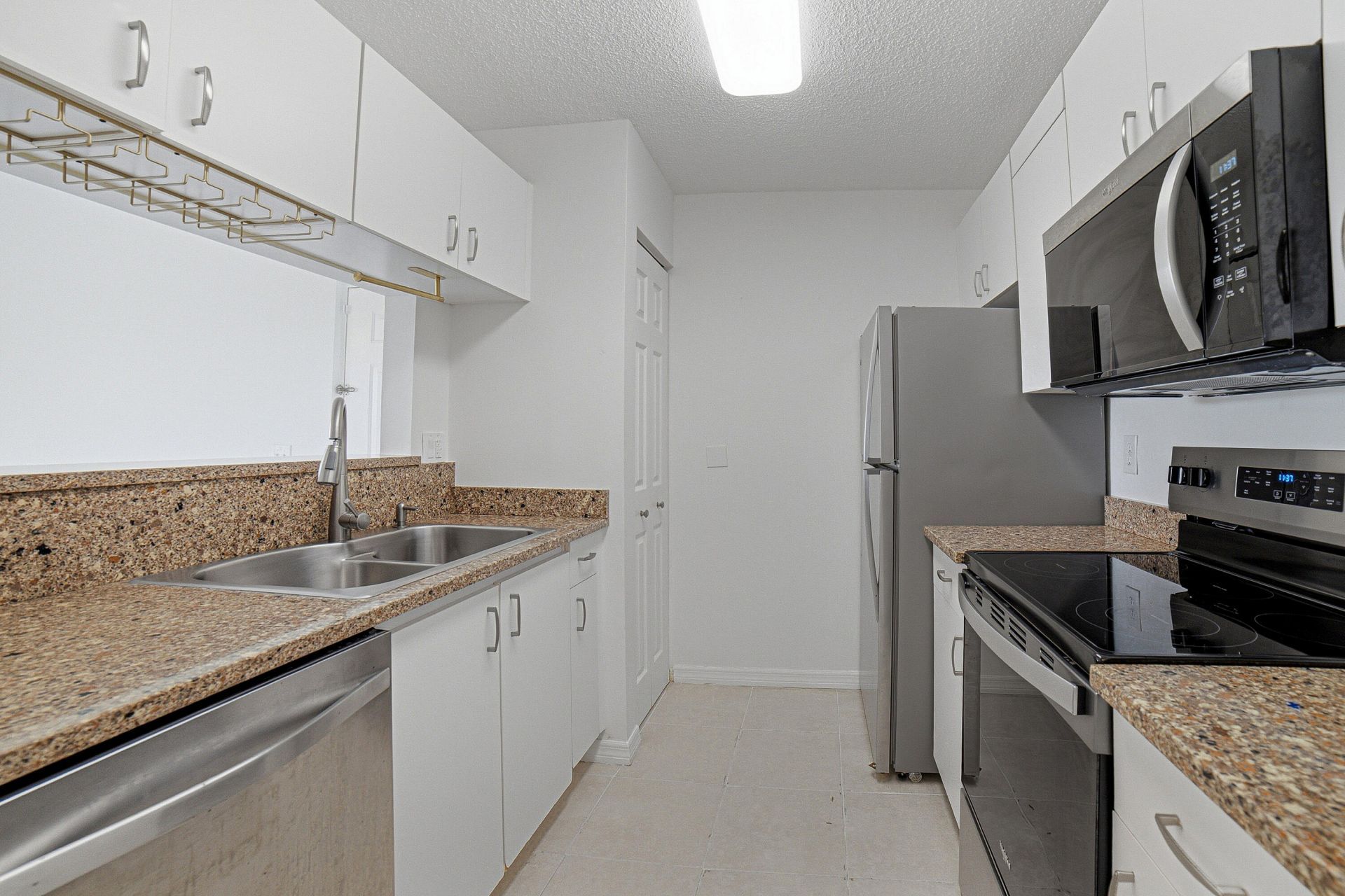 1743 Village Boulevard, Unit 304, West Palm Beach, FL 33409 Photo
