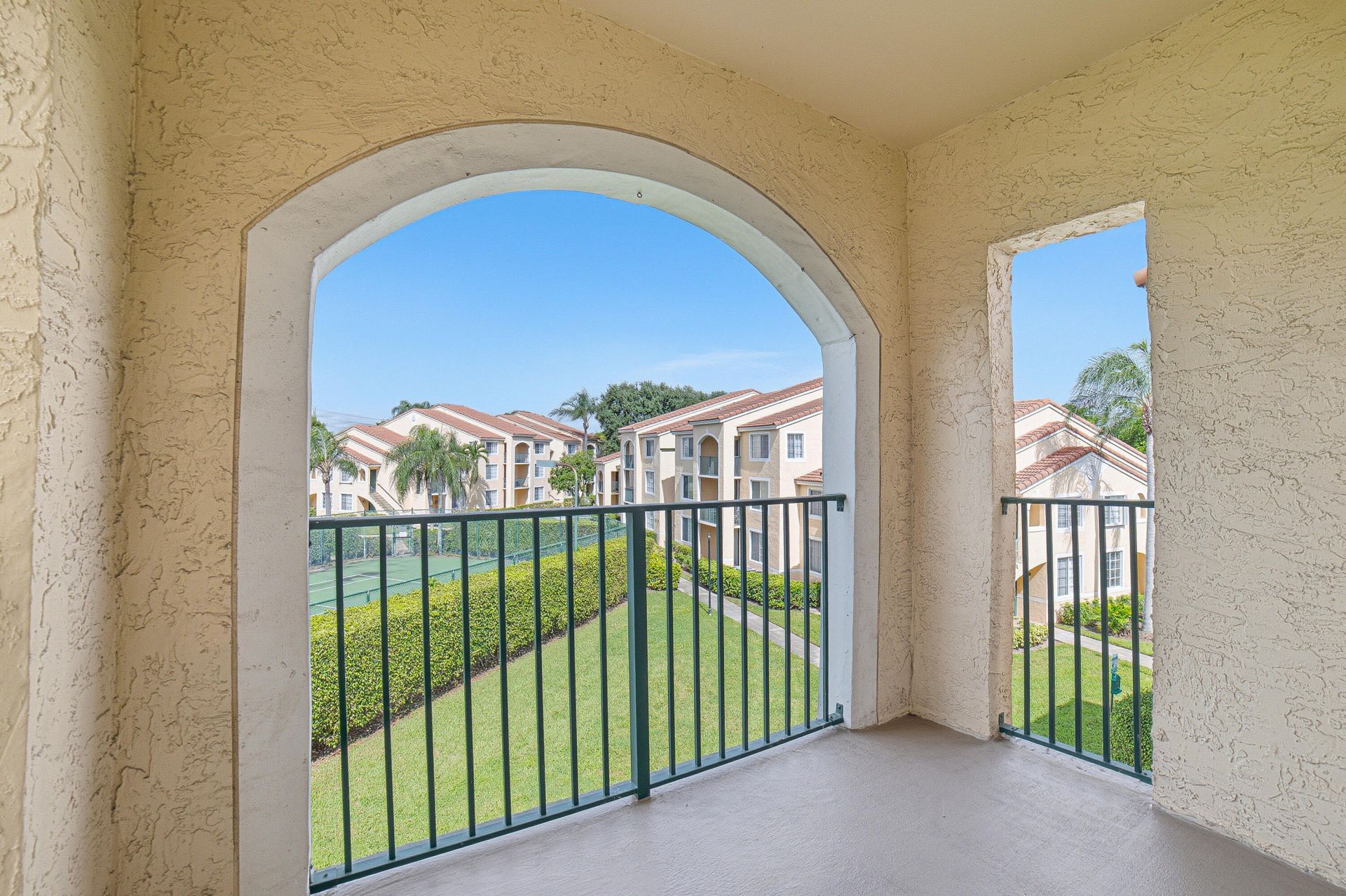 1743 Village Boulevard, Unit 304, West Palm Beach, FL 33409 Photo