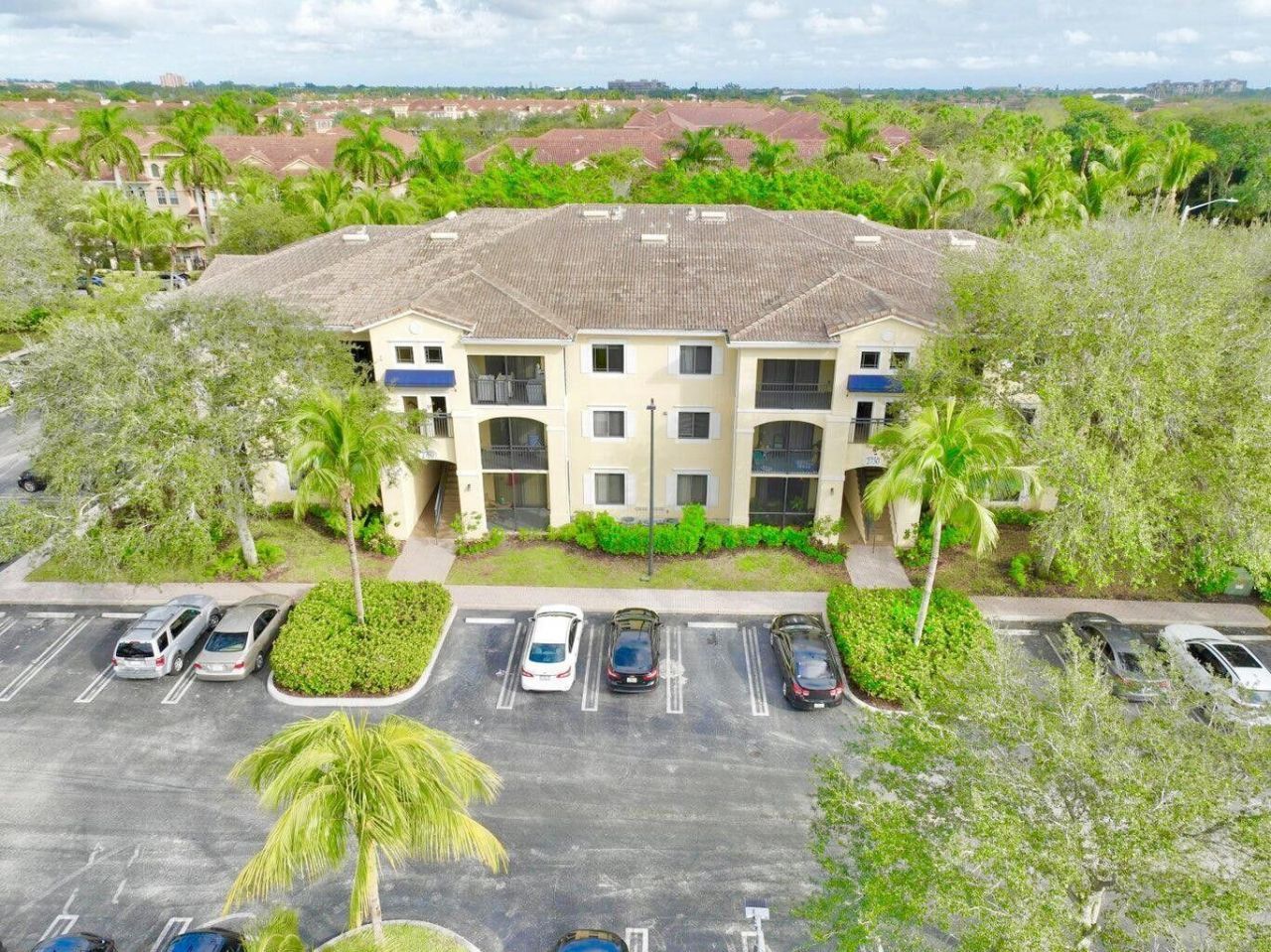 2730 Anzio Court, Unit 105, Palm Beach Gardens, FL 33410 Photo