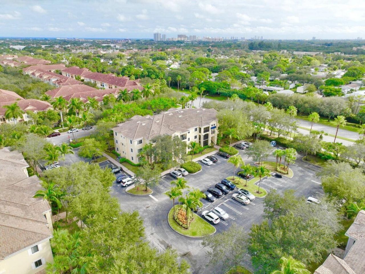 2730 Anzio Court, Unit 105, Palm Beach Gardens, FL 33410 Photo