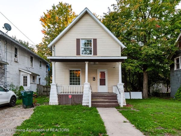 745 Chicago Avenue, Lansing, MI 48915