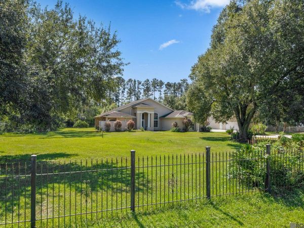 13290 Clint St, Walker, LA 70785