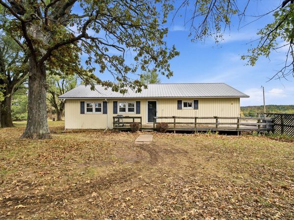 7625 Newkirk Road, Mountain Grove, MO 65711