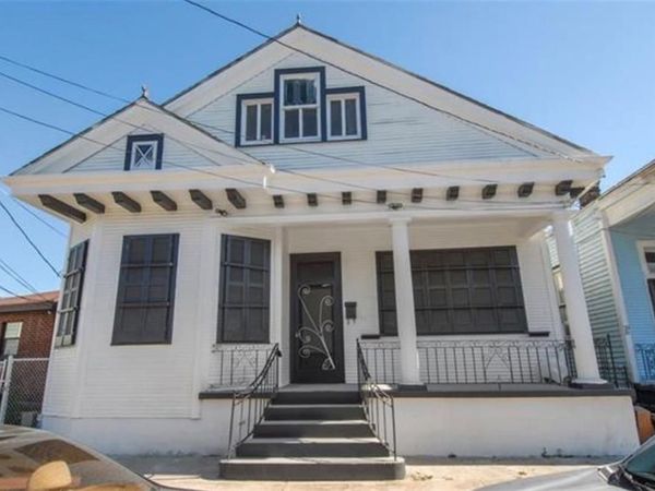 2225 DUMAINE Street , New Orleans, LA 70119