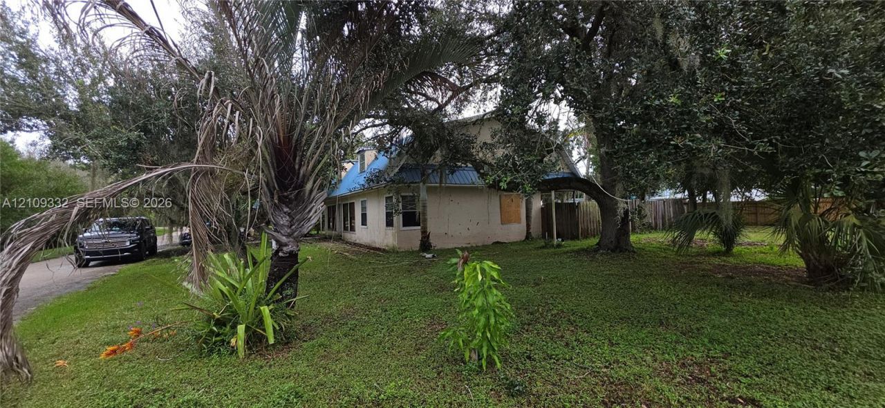 400 Peninsula Dr , Saint Lucie Village, FL 34946 Photo