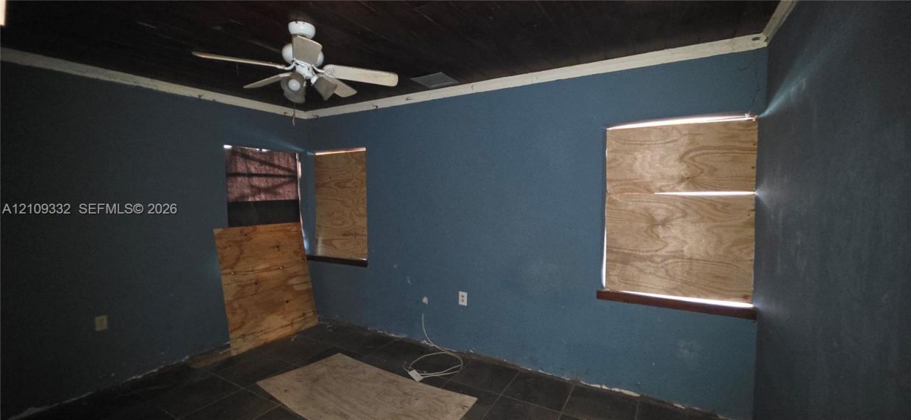 400 Peninsula Dr , Saint Lucie Village, FL 34946 Photo