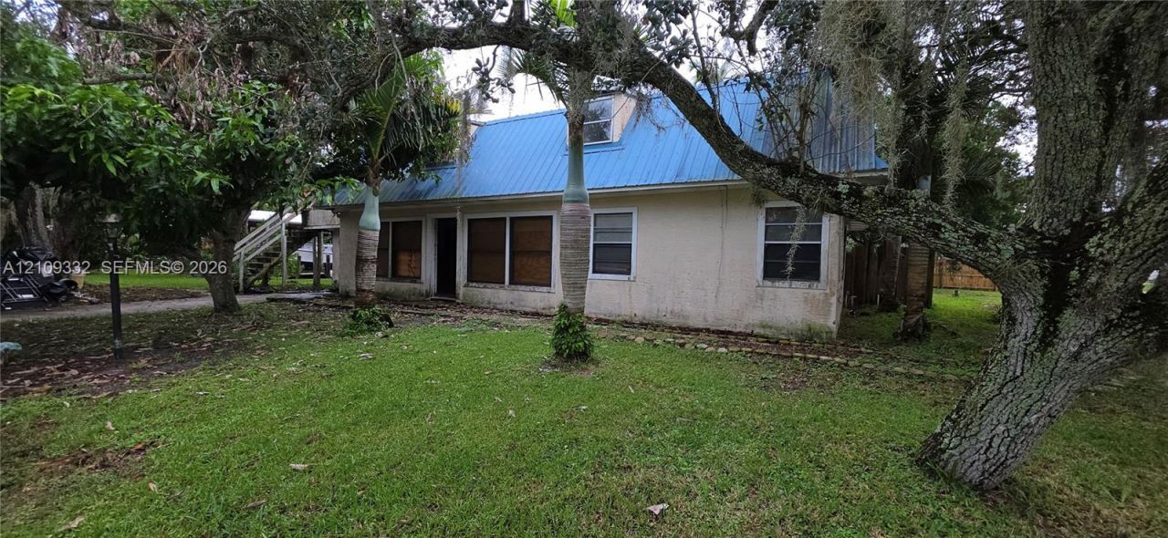 400 Peninsula Dr , Saint Lucie Village, FL 34946 Photo