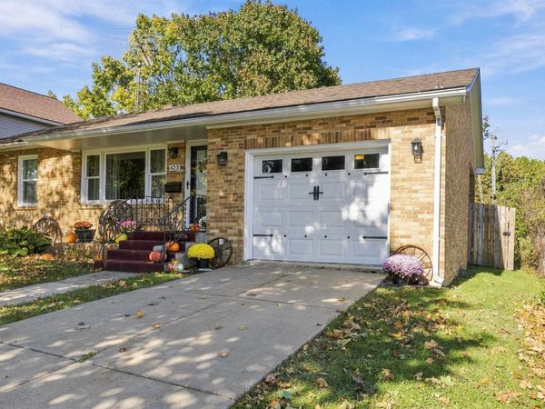 423 E Front Avenue, STOCKTON, IL 61085