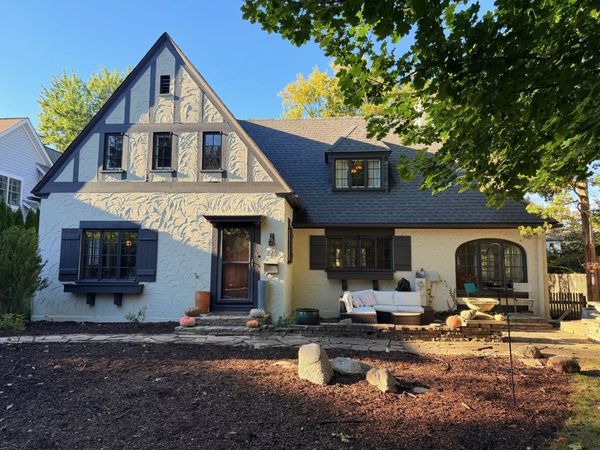 325 Oakland Drive , Highland Park, IL 60035