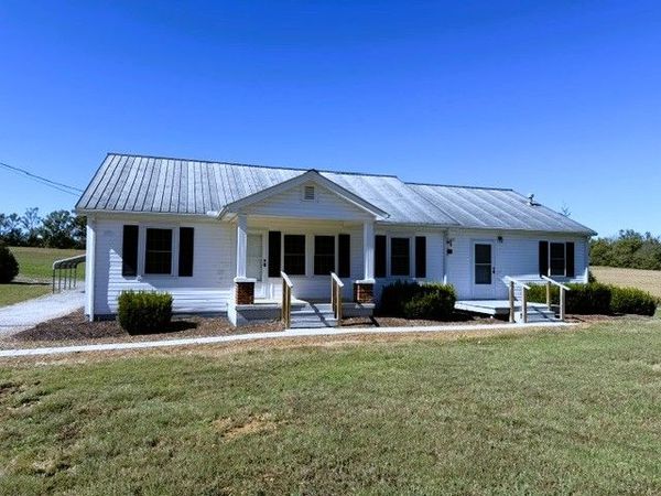5677 Francis Ferry Rd , McMinnville, TN 37110