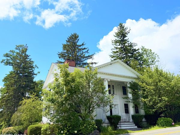 401 Wayne Street , Bethany, PA 18431