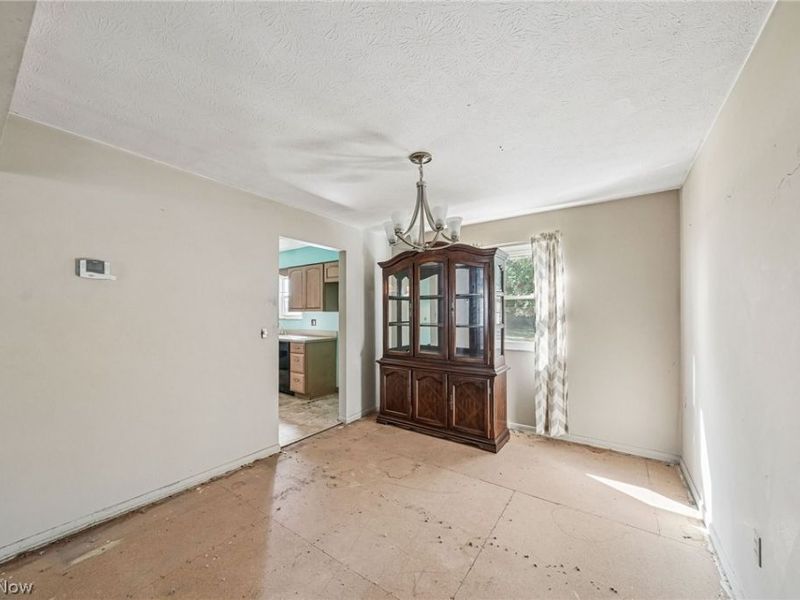 26961 Leenders Lane, North Olmsted, OH 44070 Photo 8