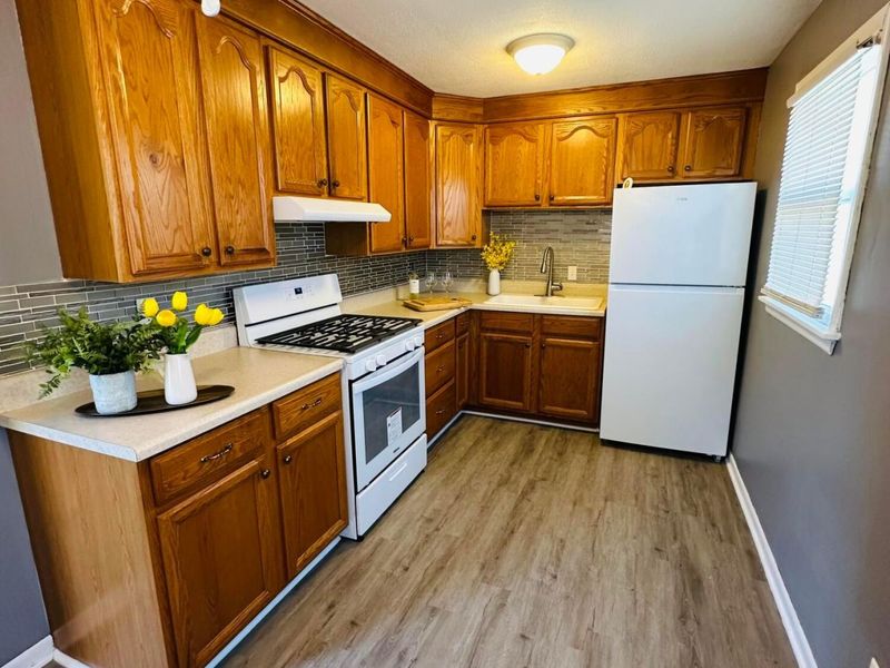3314 Towers Court N, Columbus, OH 43227 Photo 2