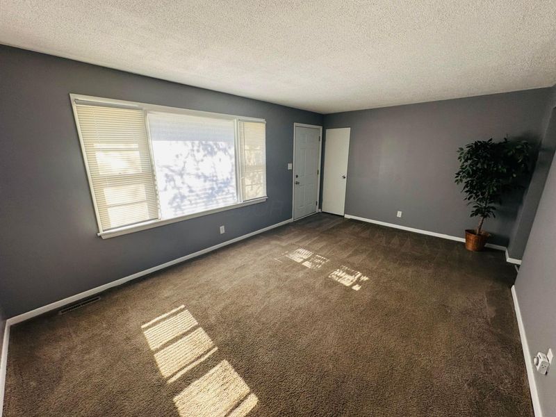 3314 Towers Court N, Columbus, OH 43227 Photo 6