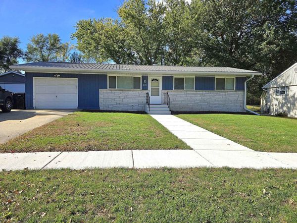 2054 Linway Drive, Beloit, WI 53511