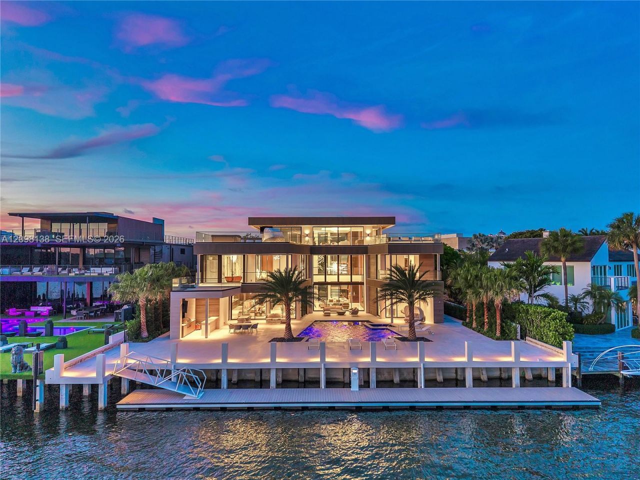 725 Middle River Dr , Fort Lauderdale, FL 33304 Photo